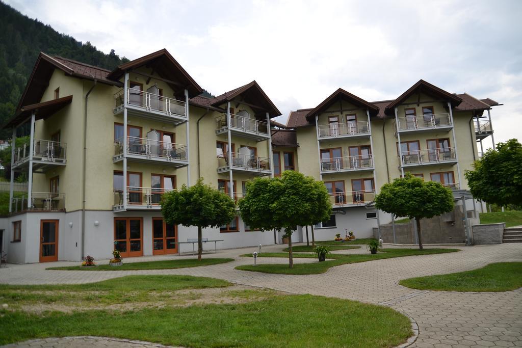 Panoramablickhotel - Lakeview Apartments Annenheim Exterior photo